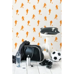 ESTAhome Behang - Voetbalspelers - Oranje En Wit - 53 Cm X 10,05 M - 115871 -Woninginrichting Winkel 1000013214 0102