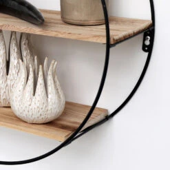 Zwart Metalen Wandrek Met 3 Houten Plankjes - Rond - 50x19 Cm 6 Zwart Metalen Wandrek Met 3 Houten Plankjes - Rond - 50x19 Cm -Woninginrichting Winkel 1000038231 0102