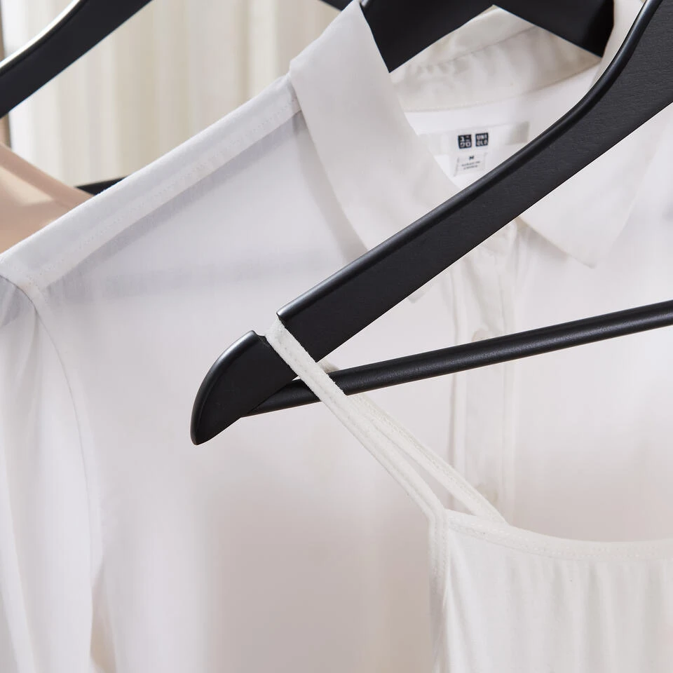 ACAZA Kledinghangers - Massief Hout - 30 Stuks - Zwart 3 ACAZA Kledinghangers - Massief Hout - 30 Stuks - Zwart - Afbeelding 3