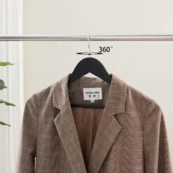 ACAZA Kledinghangers - Massief Hout - 30 Stuks - Zwart 7 ACAZA Kledinghangers - Massief Hout - 30 Stuks - Zwart -Woninginrichting Winkel 1000068939 0103