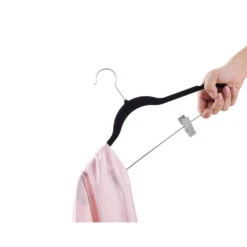 ACAZA Set Van 20 Fluwelen Kledinghangers - Metalen Haak - Zwart -Woninginrichting Winkel 1000068943 0102