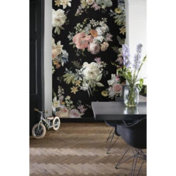 ESTAhome Fotobehang - Vintage Bloemen - Multicolor Op Zwart - 200 X 279 Cm -Woninginrichting Winkel 1000075056 0102