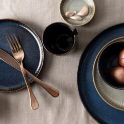 Dutch Rose Sapphire Bord 21.5 Blauw 6 Dutch Rose Sapphire Bord 21.5 Blauw -Woninginrichting Winkel 1000087948 0102